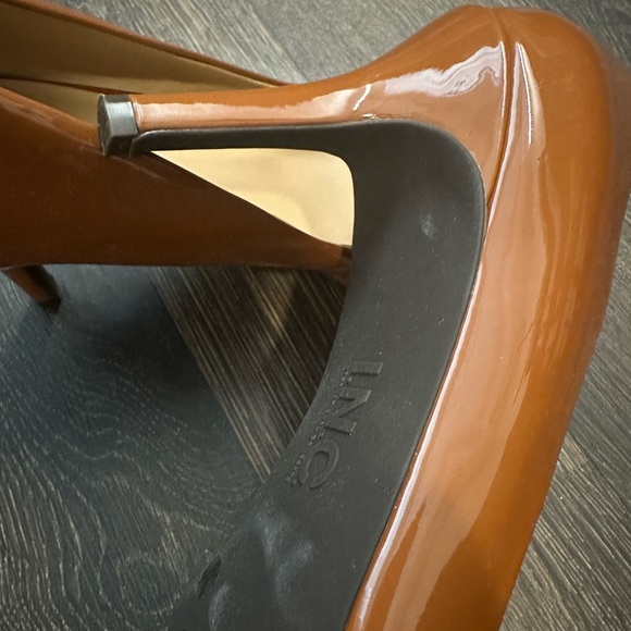 Inc International Concepts Women's Zitah Pointed Toe Pump 9.5M - Picture 7 of 8